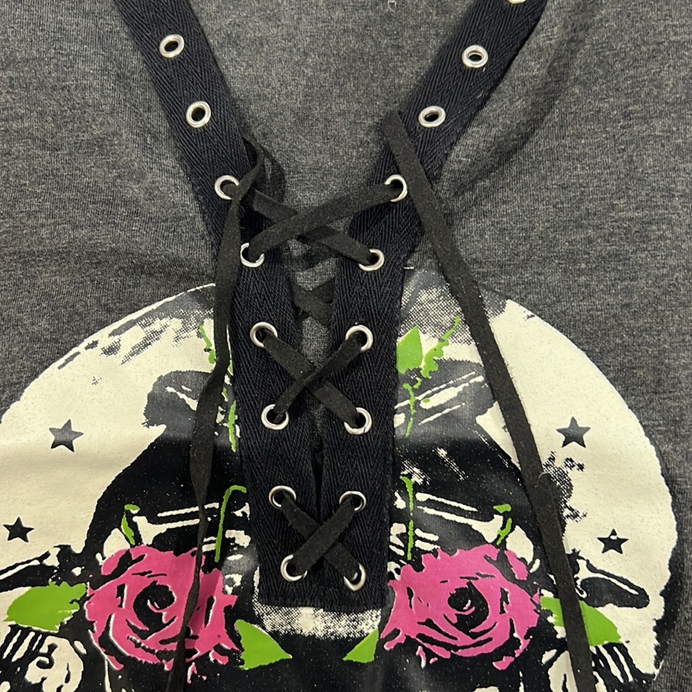 Lace Up Rocker Crop Top - Picture 2 of 2